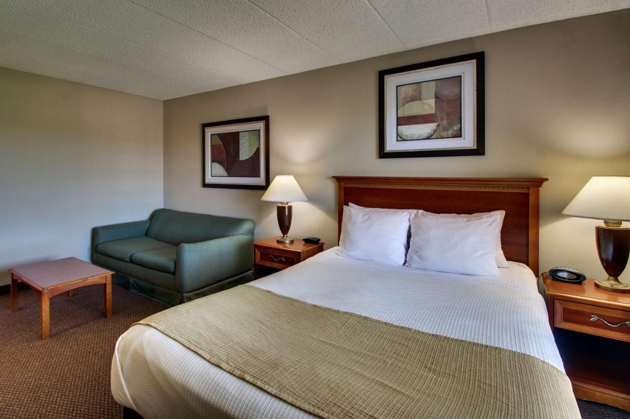 Best Western East Towne Suites Madison Exteriér fotografie