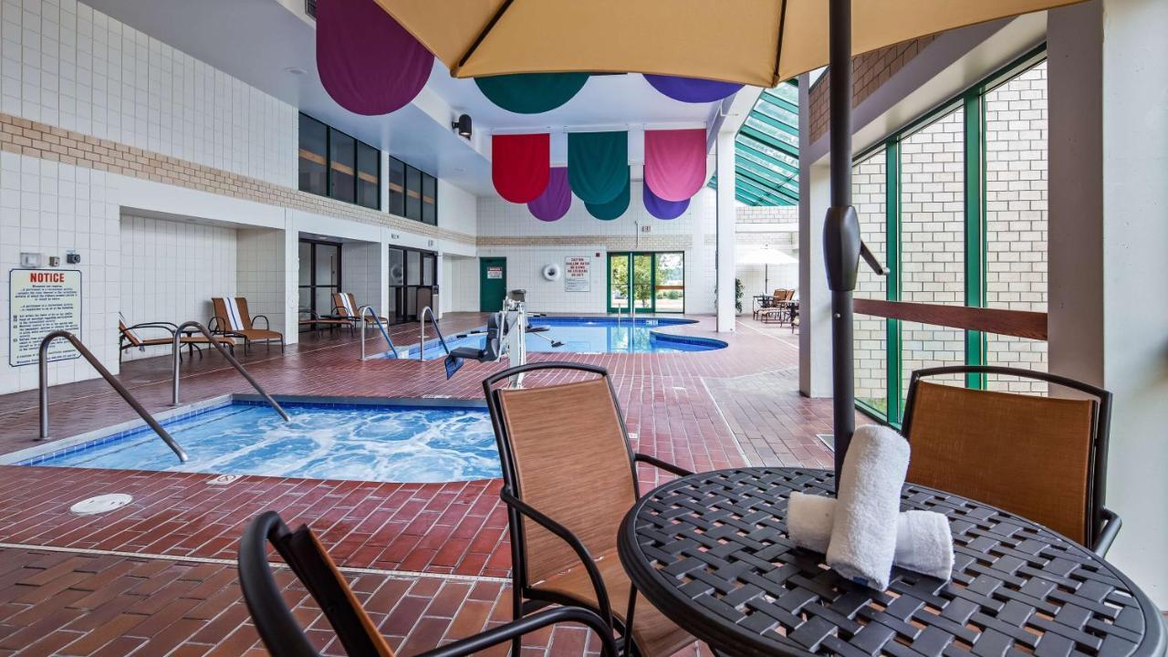 Best Western East Towne Suites Madison Exteriér fotografie